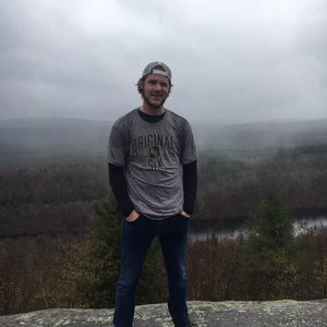 Meet your Posher, Alex